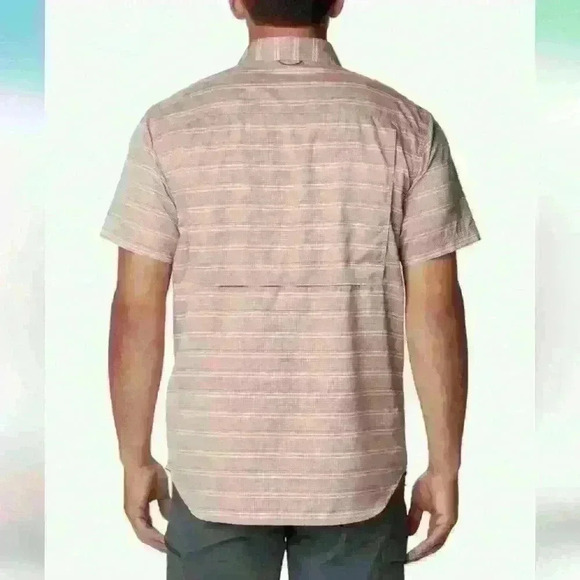 COLUMBIA | Men's Auburn Chambray Silver Ridge Utility Striped Short Sleeve Shirt - Picture 2 of 10